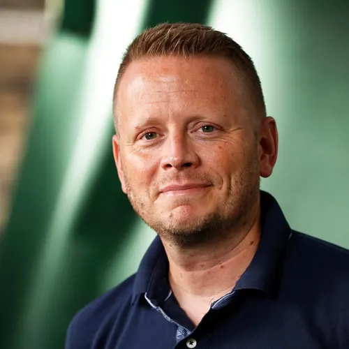 Photo of Patrick Ness