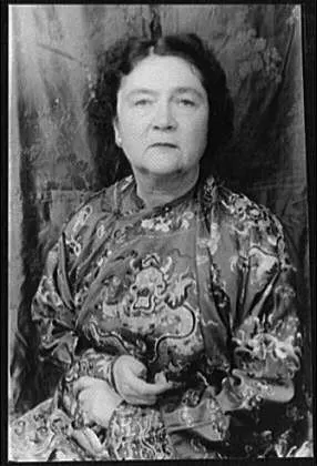 Photo of Marjorie Kinnan Rawlings