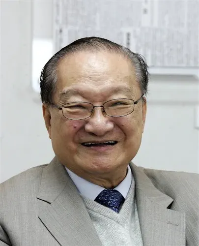 Photo of Jin Yong