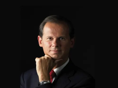 Photo of José Rodrigues dos Santos