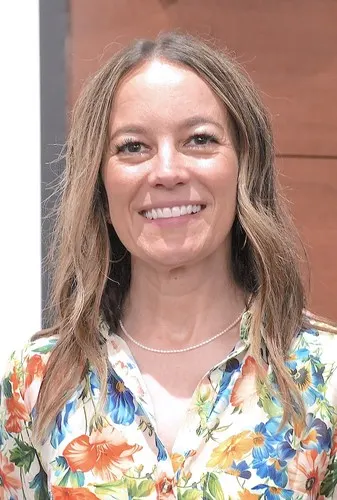 Photo of Ally Condie