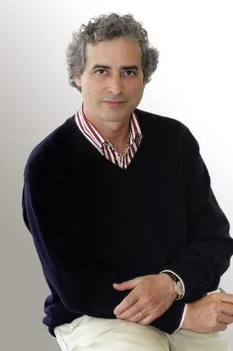 Photo of Ildefonso Falcones de Sierra