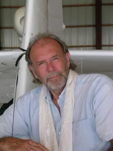 Photo of Richard Bach