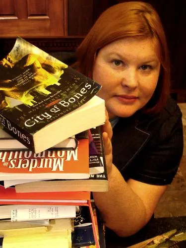 Photo of Cassandra Clare