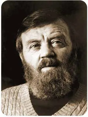 Photo of Farley Mowat