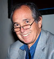 Photo of Martin Cruz Smith