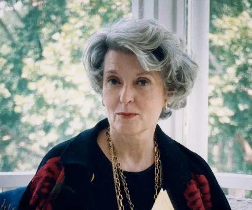 Photo of Alexandra Ripley