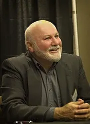 Photo of Loren D. Estleman