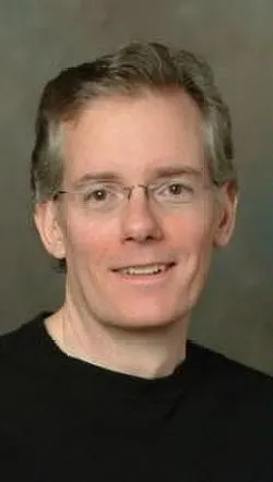 Photo of Lincoln Child