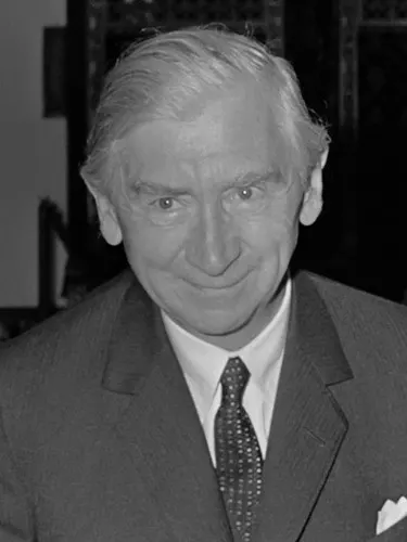 Photo of Herbert Edward Read