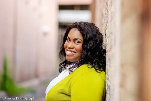 Photo of Angie Thomas