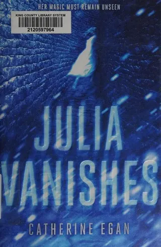 Cover of Julia Vanishes