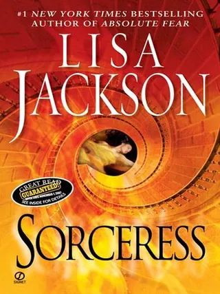 Cover of Sorceress