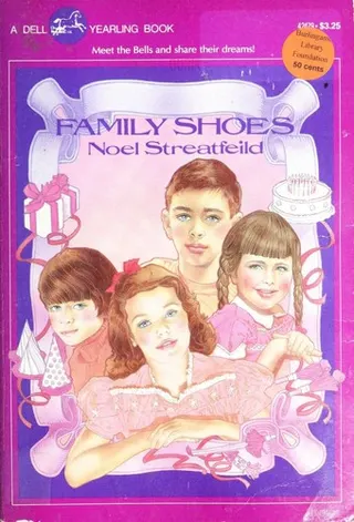 Cover of Family Shoes (Shoes #8)