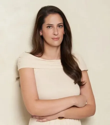 Photo of Elle Kennedy