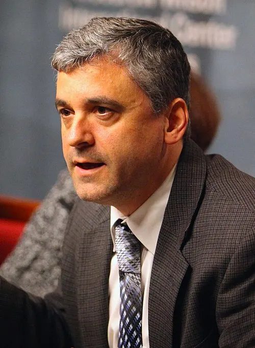 Photo of Steven Levitsky