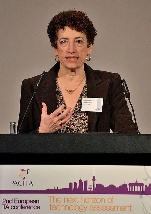Photo of Naomi Oreskes