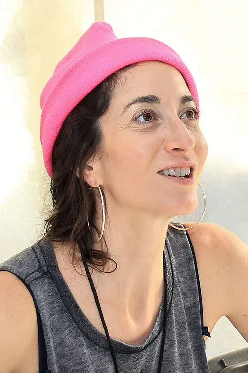 Photo of Lauren Oliver