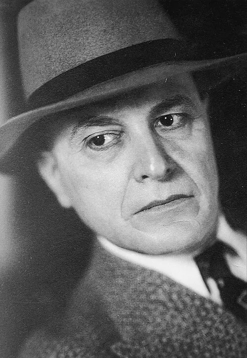 Photo of Grigol Robakidze