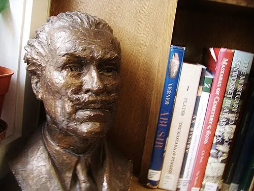 Photo of Sir Robert Eric Mortimer Wheeler