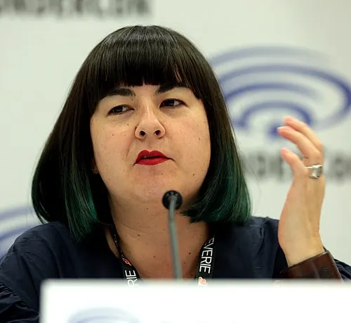 Photo of Mariko Tamaki