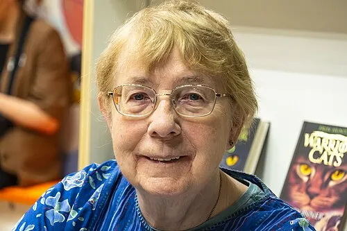 Photo of Erin Hunter