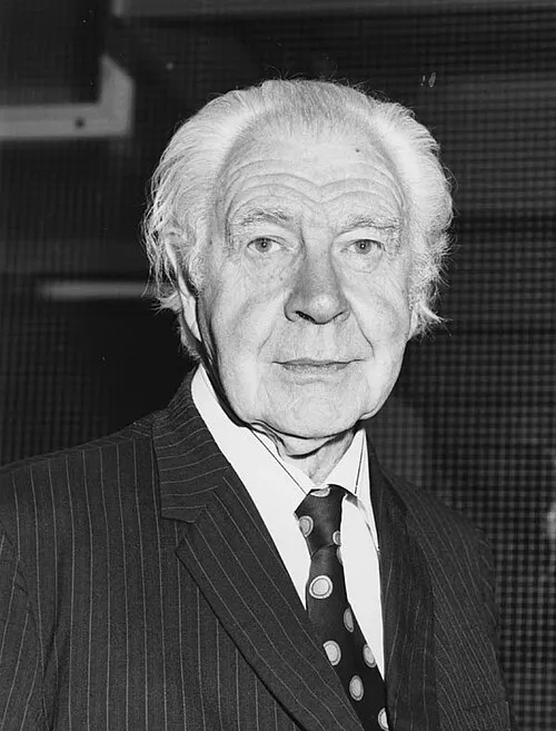 Photo of Robbins, Lionel Charles Baron Robbins