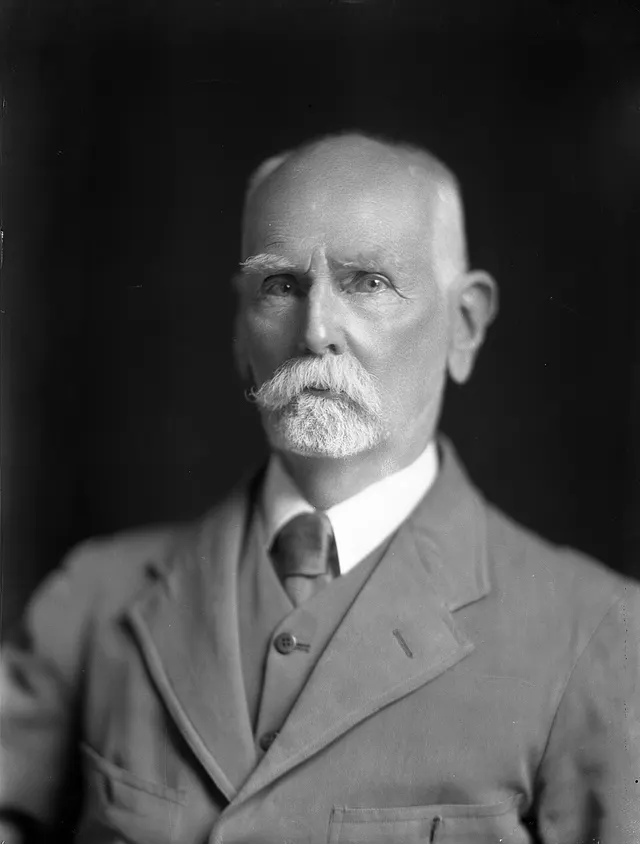 Photo of Leonard Cockayne