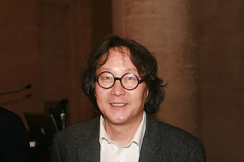 Photo of Xu Bing