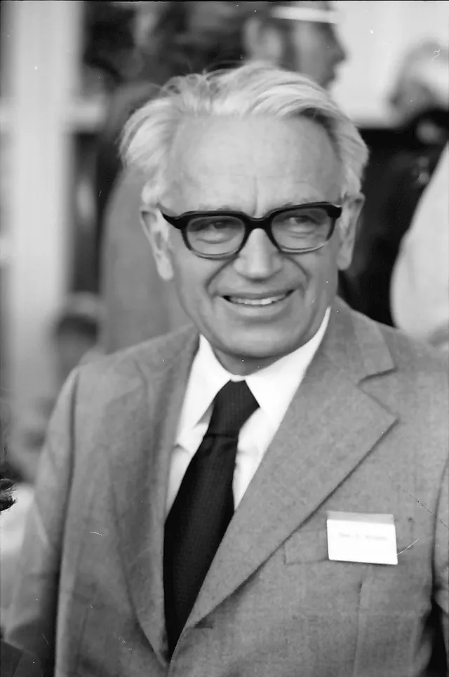 Photo of Gerhard Herzberg