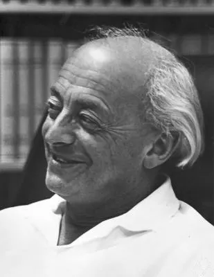 Photo of Reinhold Baer
