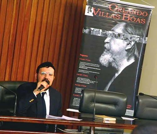 Photo of Eduardo de Almeida Navarro