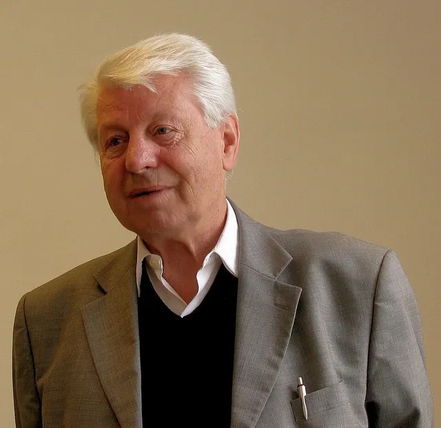 Photo of Petr Vopěnka
