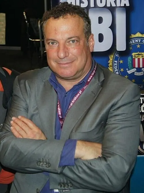 Photo of Tim Weiner