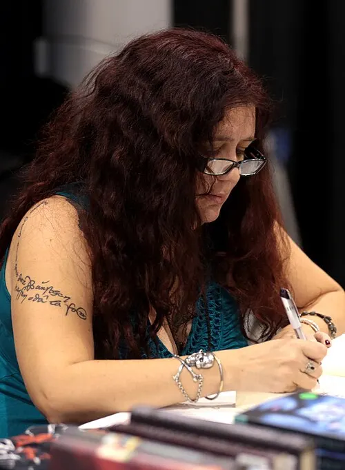 Photo of Melissa Marr