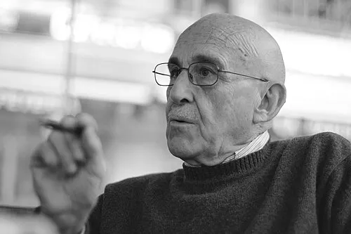 Photo of José Sanchis Sinisterra