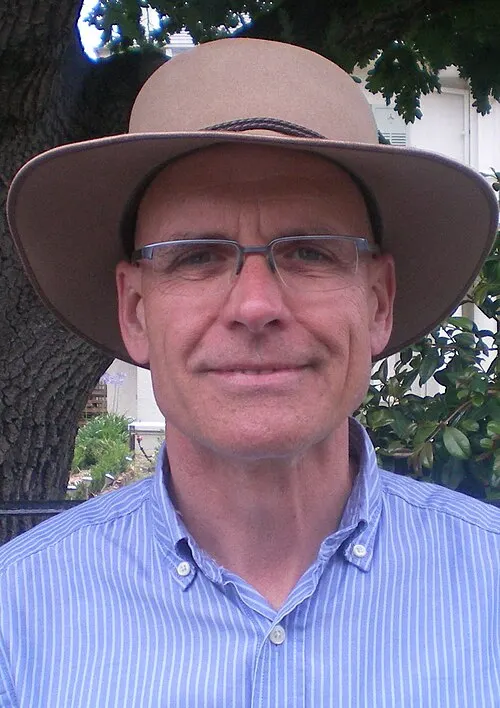 Photo of Clive Hamilton
