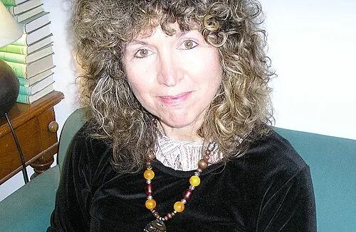 Photo of Caroline Lawrence