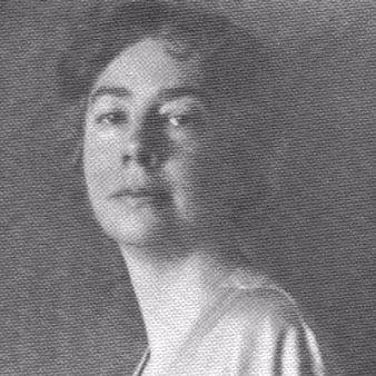 Photo of Sara Teasdale