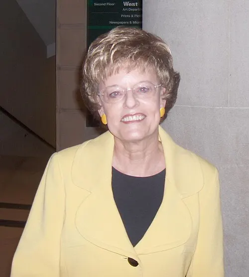 Photo of Vicki Myron